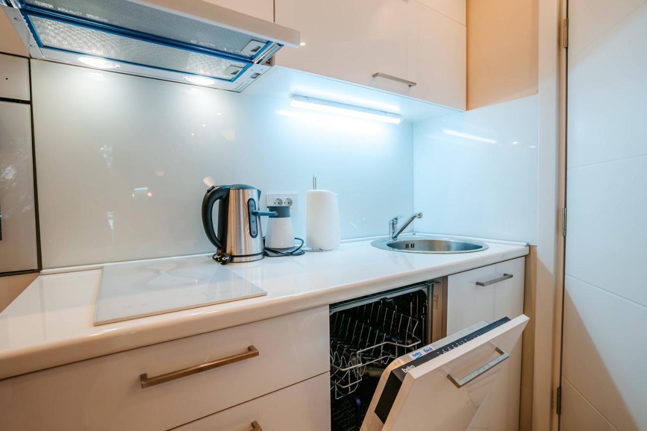 Turist Apartment Ni Exteriör bild