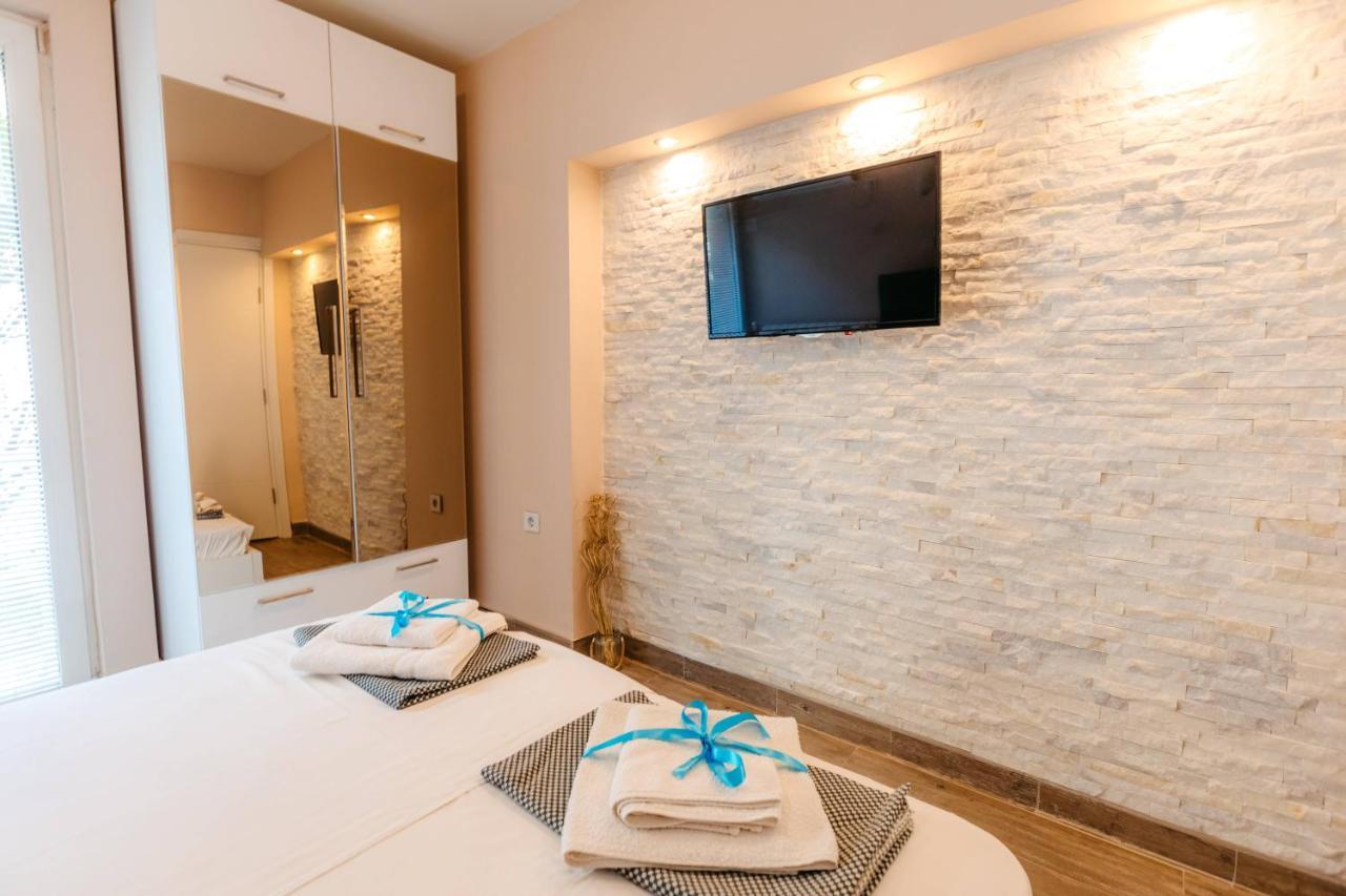 Turist Apartment Ni Exteriör bild